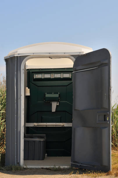 Portable Toilet Options We Offer in Rio Rico, AZ